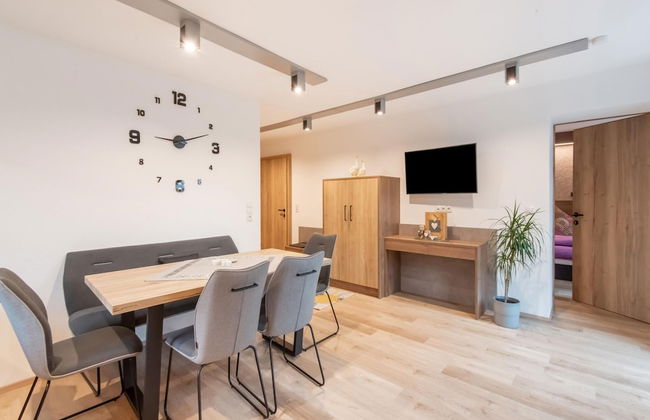 Beautiful Holiday Apartment in Umhausen With two Balconies - Foto 35