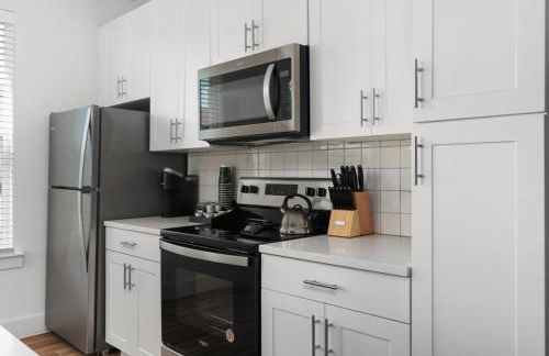 Luxury Stay 1B 1B w Gym, Pool, Shops Nearby - Foto 9