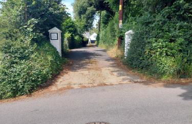 Private apartment, parking, sea and country views - Photo 7