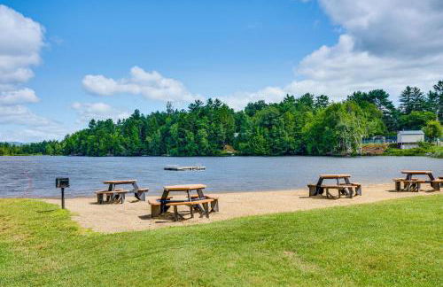 Haverhill Mtn Retreat Hike, Ski, Relax in Hot Tub - Foto 4