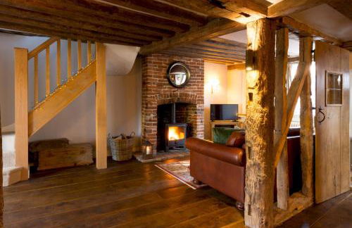 Miller Cottage a luxury 1550's cottage in the Historic centre of Saffron Walden - Foto 11