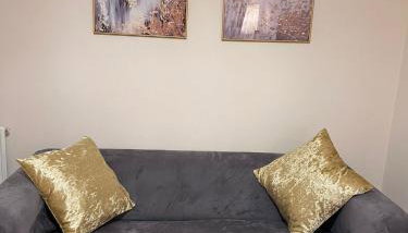 Oxford four-Bedrooms detached house with driveway parking - Foto 2