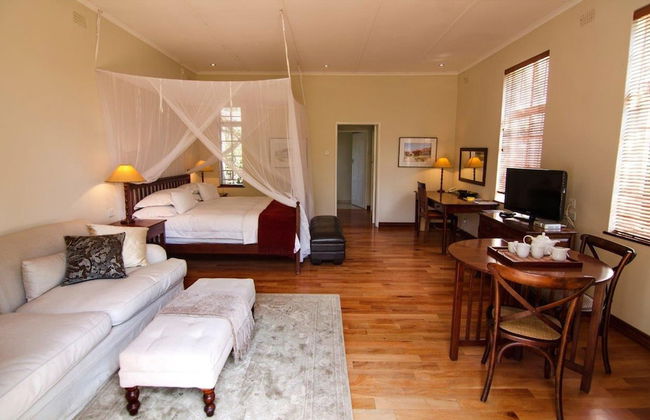 Chic Studio Nestled in Lovely Garden and Pool-2254 - Foto 2