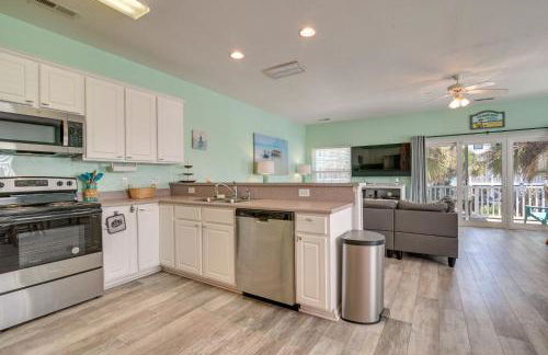 Walk to Ocean and Pier Surfside Beach House with Pool - Foto 7