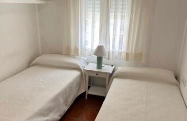 Chalet adosado con piscina y parking en urbanización el Rodat, Jávea - Foto 14