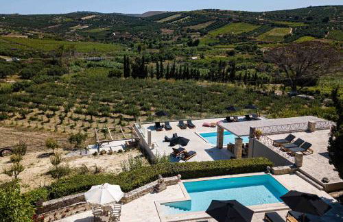 Villa Mantilari Wine Estate 7 Apartments 2 Private Pools 1 Heated Tennis Court Fitness Center - Foto 9