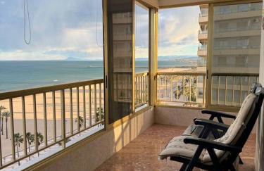 Apto. Cullera vistas espectaculares primera línea - Photo 1