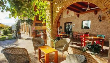 Agriturismo Isola Augusta - Photo 3, Garden view, Lobby or reception