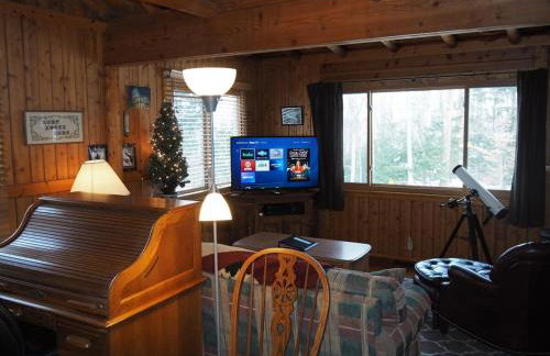 The Crystalaire Cabin - Charming and Relaxing! - Photo 12