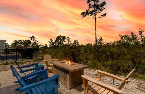 Sandy Cheeks Pet Friendly - Photo 4