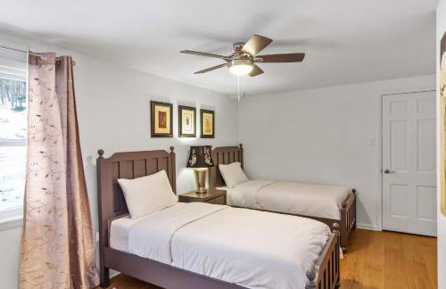 Whispering Fern - Luxe 5BR near Blue Mountain - Foto 29