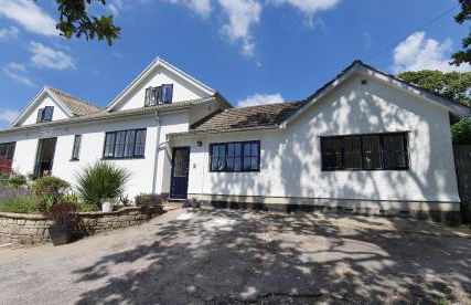 2 Bed Cottage - Sleeps 4 - Garden, Pets, Wifi - Foto 2