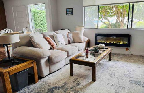 Cozy Garden 4BR1BA Lower Unit Ocean Mountain Views with doggies EV Charging - Foto 21