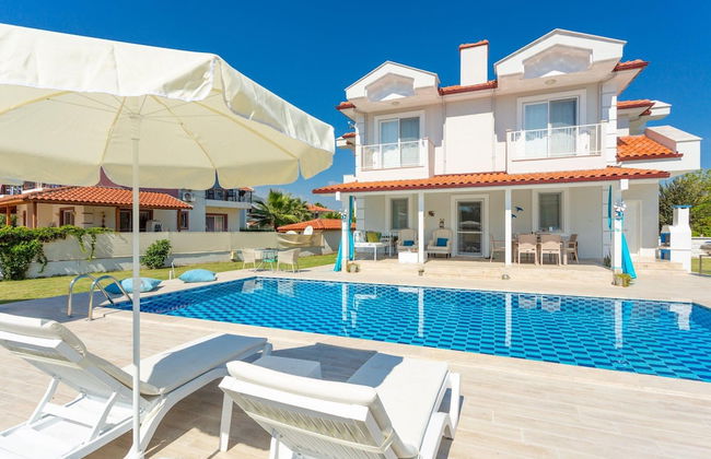 Villa Mina Large Private Pool A C Wifi Car Not Required Eco-friendly - 2834 - Photo 11