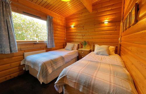 Beautiful Norwegian Lodge in Kippford with Garden - Pass the Keys - Foto 21