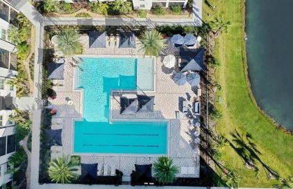 Landing Spectacular 1BD Courtyard Clubhouse - Photo 13