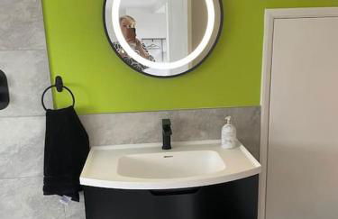 Seascape - Stylish Modern apartment - Photo 11