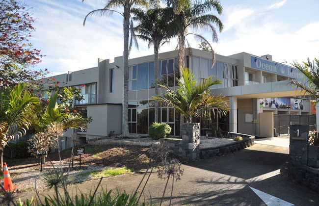 Ocean Breeze Hotel - Photo 37