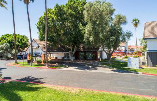 Phoenix Studio Queen Economy - Photo 24