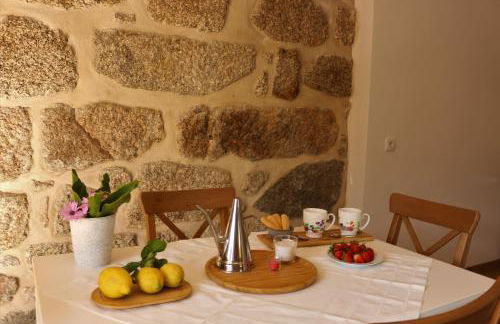 Vila de Campos - Gerês - Foto 6