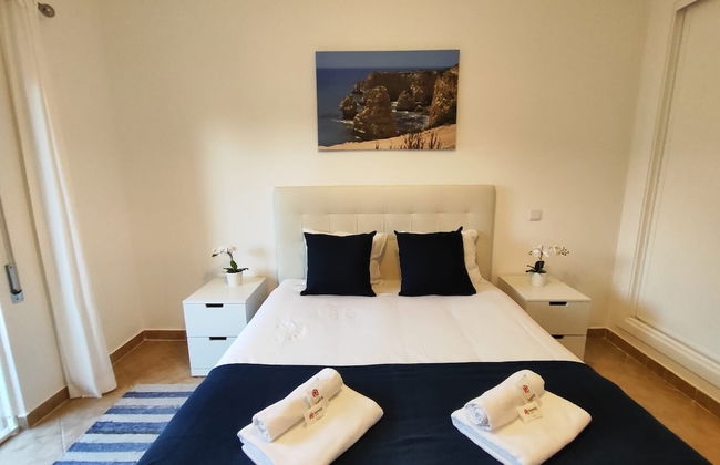 Albufeira Valley 2 With Pool by Homing - Photo 2