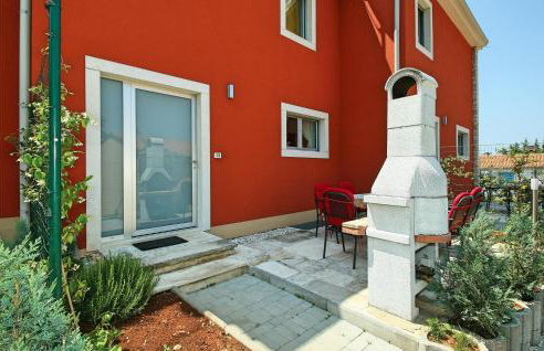 3 Bedroom Gorgeous Home In Svivan - Foto 14