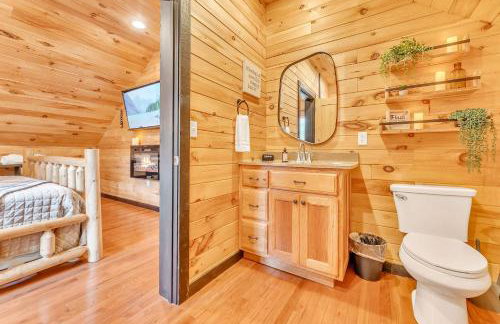 Pop & Granny's cabin with a fire pit hot tub & indoor pool - Foto 34