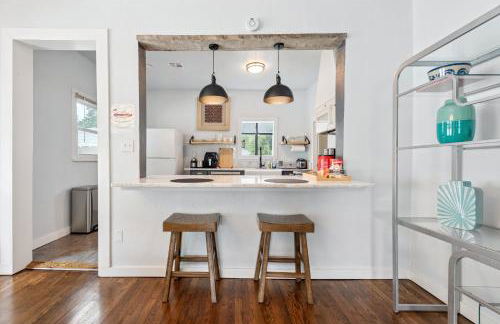 2BR Apt 8 min to Integris Monthly 20 Off #09 - Foto 5