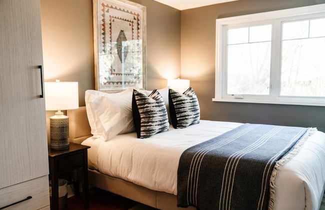 Dt Hot Tub Sauna Huge Yard - Photo 52