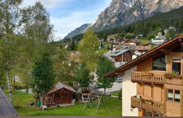 Mansarda Vale e Schena con vasca idromassaggio 4 posti letto a Cortina d'Ampezzo - Foto 45