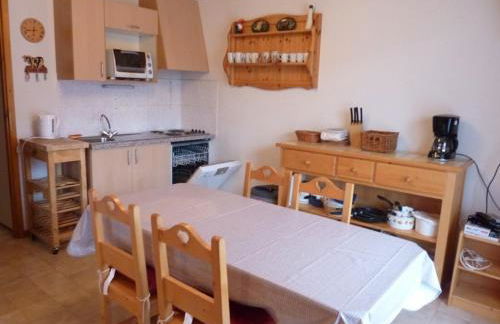 Location 3 pièces cabine - Animaux admis, parking - Au pied des pistes à St Jean d'Aulps - FR-1-573-85 - Foto 4