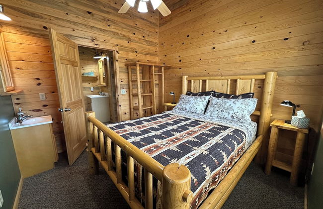 Mount Peale Country Inn and Cabins - Photo 31