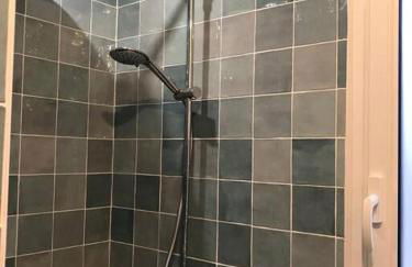 Maison face aux îles de Melon, Molène et Ouessant 6P - Foto 6