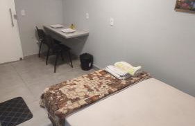 Kitnet independente confortável e muito bem localizada - Foto 14