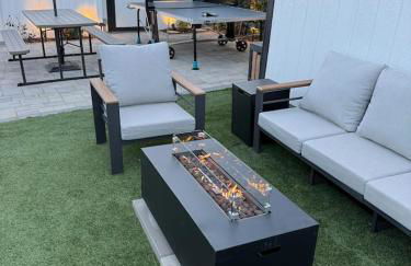 Private 3BR Home - Hot Tub, Yard, Arcade & Parking - Foto 52