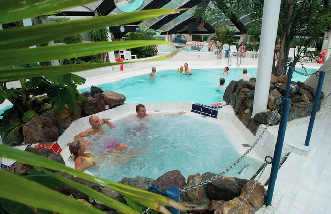 Restyled Bungalow With Dishwasher at the Kootwijkerzand - Photo 16