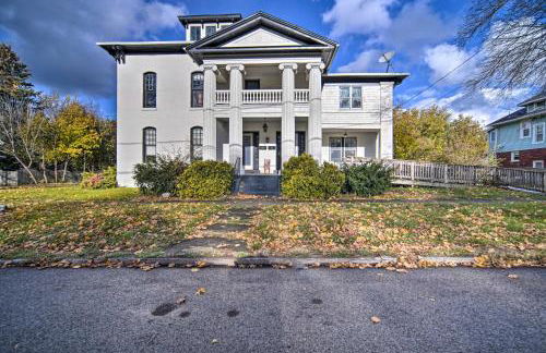 Historic Family Home 2 Mi to Lake Erie and Zoo! - Foto 3