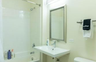 Elegant & Charming 2BR Apartment - Foto 36