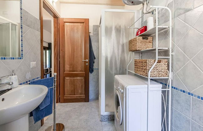 Charming 3-bed Villa in Berruiles - Photo 32