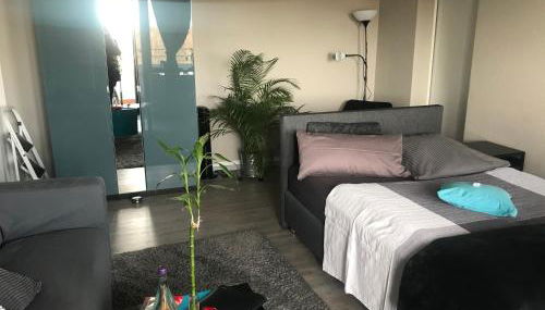 Helle Wohnung mit Balkon - Foto 5