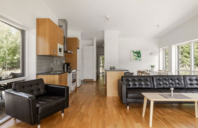 3 bedroom House in Holmsjö with garden and terrace - Photo 8