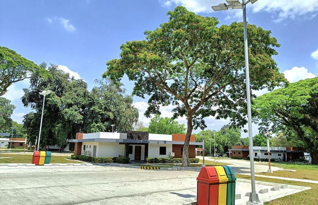 Aurora Villas and Cabin Resort - Photo 53