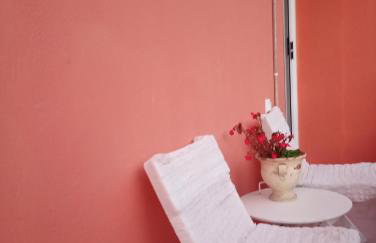 Village House - Photo 2