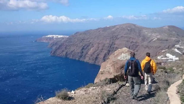 Santorini al Descubierto: Una Ruta Fotográfica por Joyas Ocultas con Traslados - Tour Privado - Foto 3