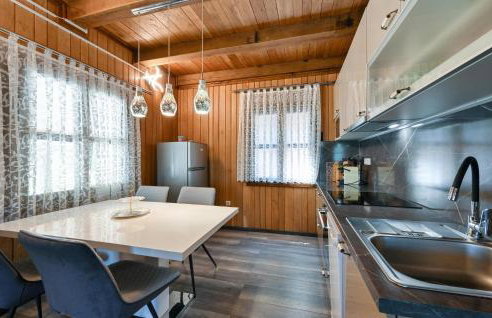 Stunning Home In Veliko Trgovisce - Foto 21