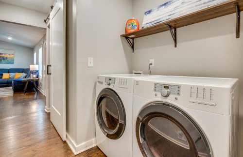 11 Mi to Mercedes-Benz Stadium Home with Yard! - Foto 20