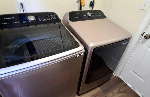 Sweet Home in the heart of Cary Close to NCSU UNC DUKE - Foto 13