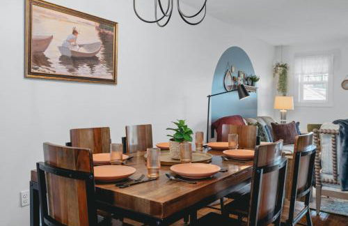 NEW Ivy House 3BR Townhome Downtown Beaches Wineries - Foto 35