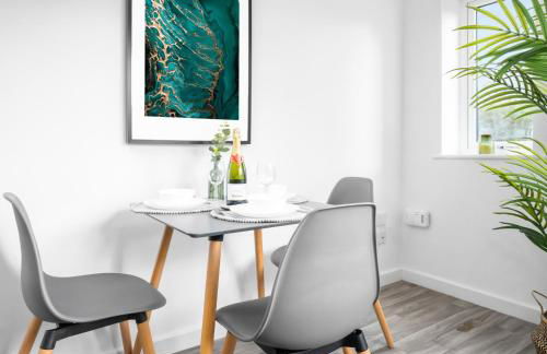 Modern 2 Bed Apartment - Sleeps 3 - Netflix - Parking 55C - Foto 5