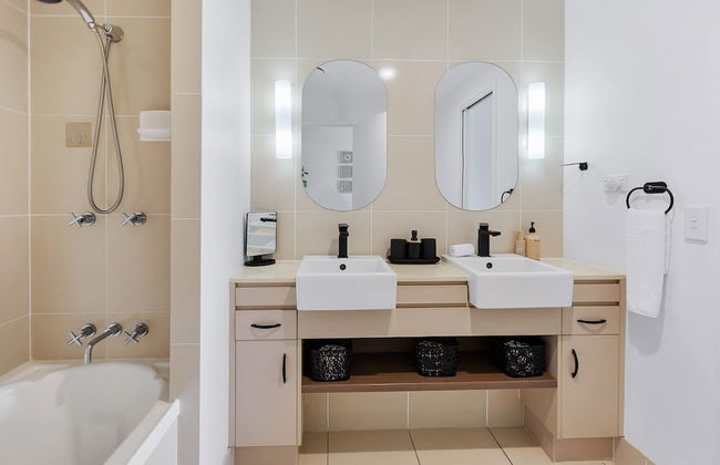 Tropical Paradise Cairns - 9 Pools Gym BBQ - Foto 60